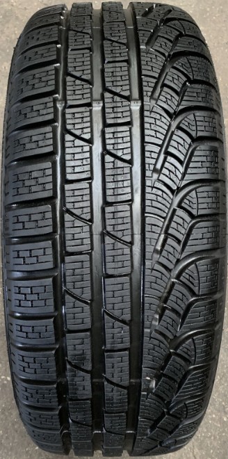 lamellrehv Pirelli Sottozero Winter 240 Serie 2