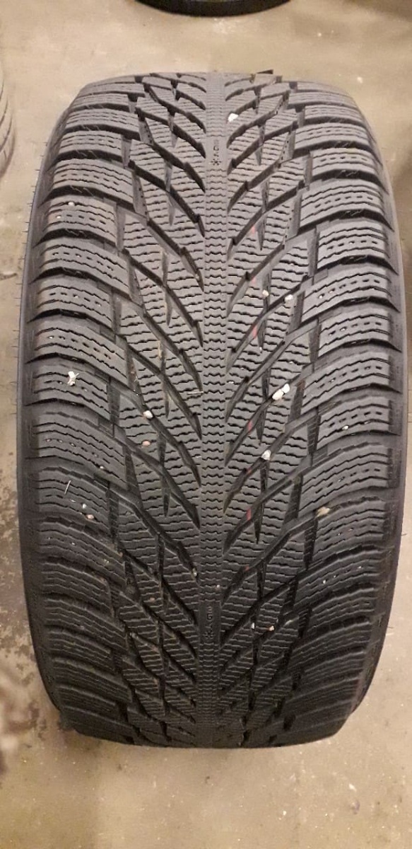 lamellrehv Nokian Hakkapeliitta R5