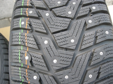naastrehv Hankook WINTER I*PIKE RS 2 W429