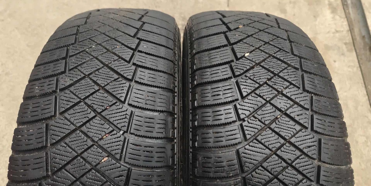 lamellrehv Pirelli WINTER ICE ZERO FR