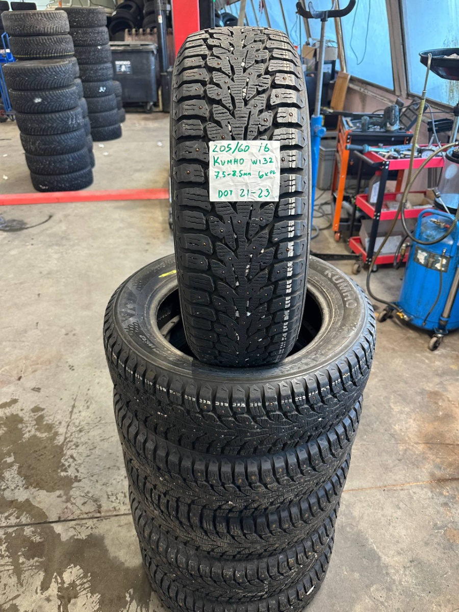 naastrehv Kumho Winter Craft Ice WI32