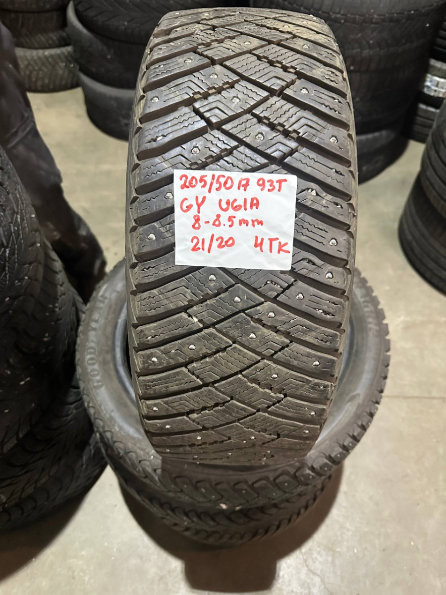naastrehv Goodyear Ultra Grip Ice Arctic