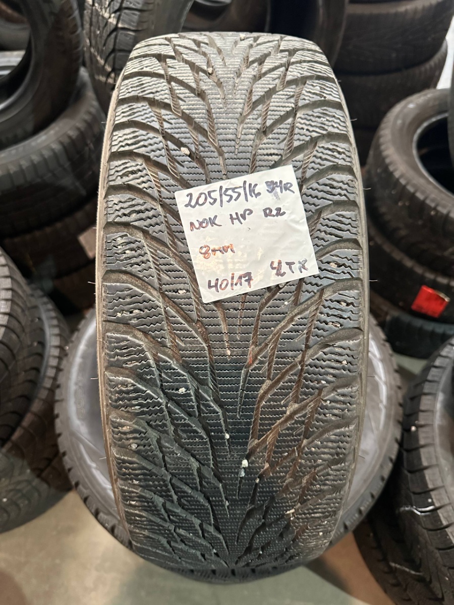 lamellrehv Nokian Hakkapeliitta R2