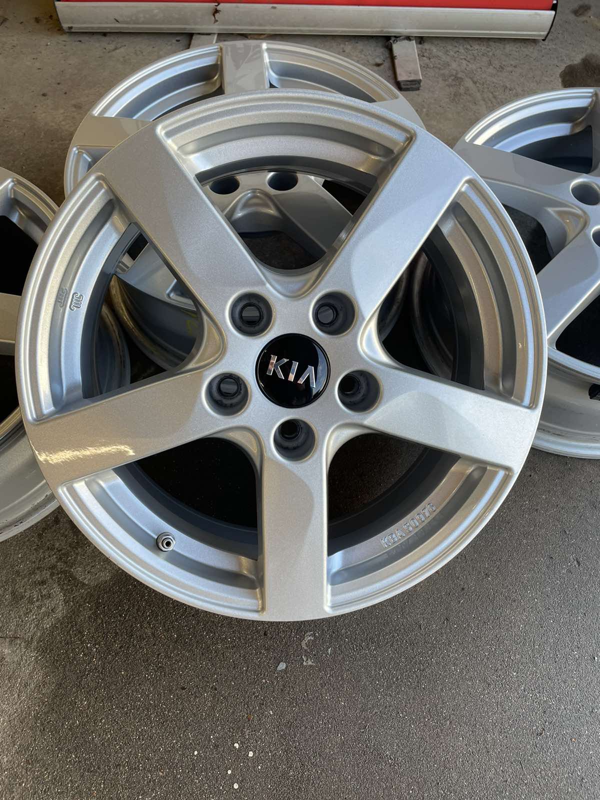 valuveljed Alutec Grip Silver